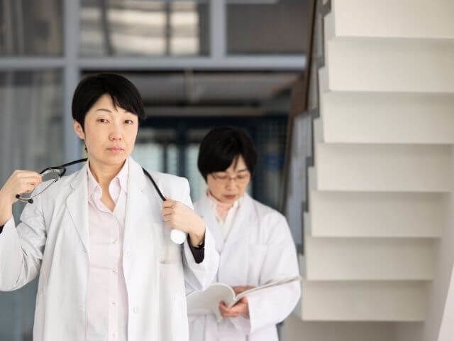 bác sĩ Nhật Bản