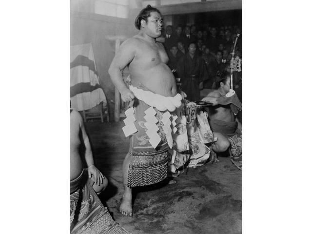 sumo đấu vật Nhật Bản