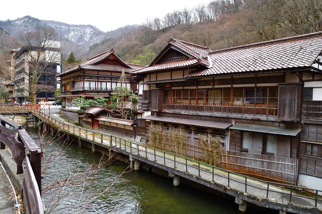 Higashiyama Onsen