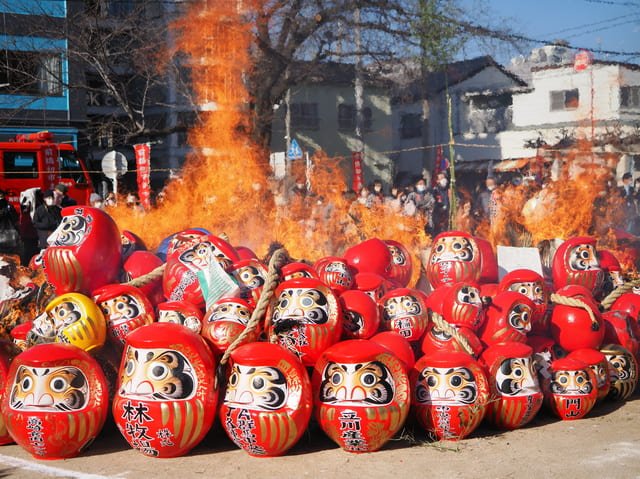 Gunma: Lễ hội Hatsuichi Matsuri Daruma