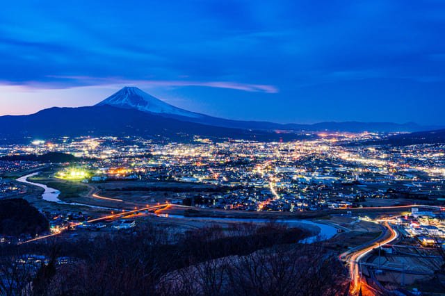 Shizuoka về đêm 