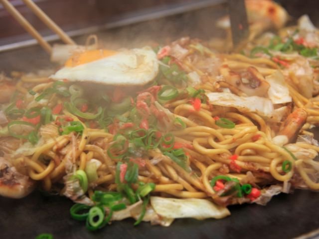 Yakisoba - mì xào kiểu Nhật